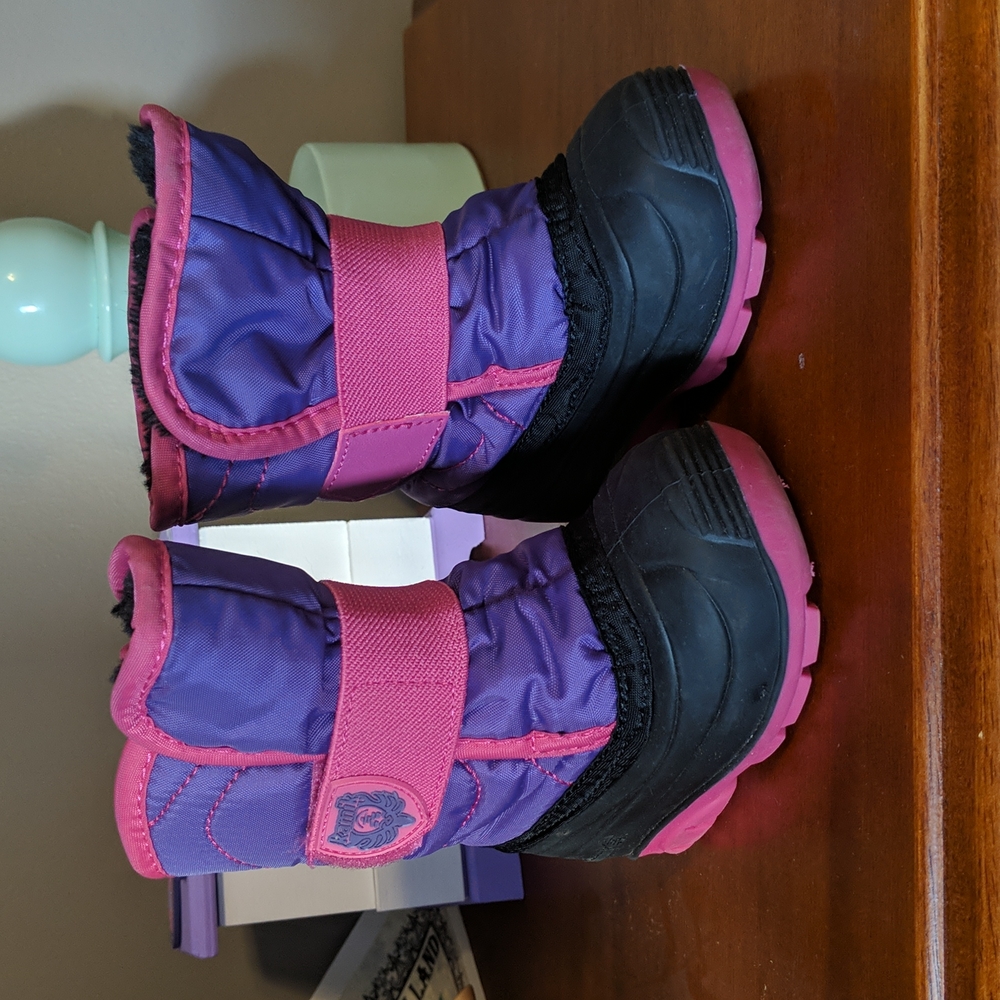 Kamik snow boots